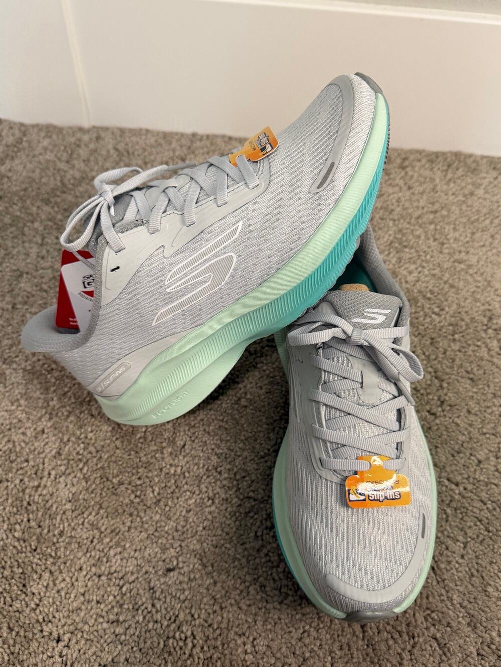New Skechers Slip-Ins Aero Pulse Gray Aqua Women’s Sneakers Size 6.5